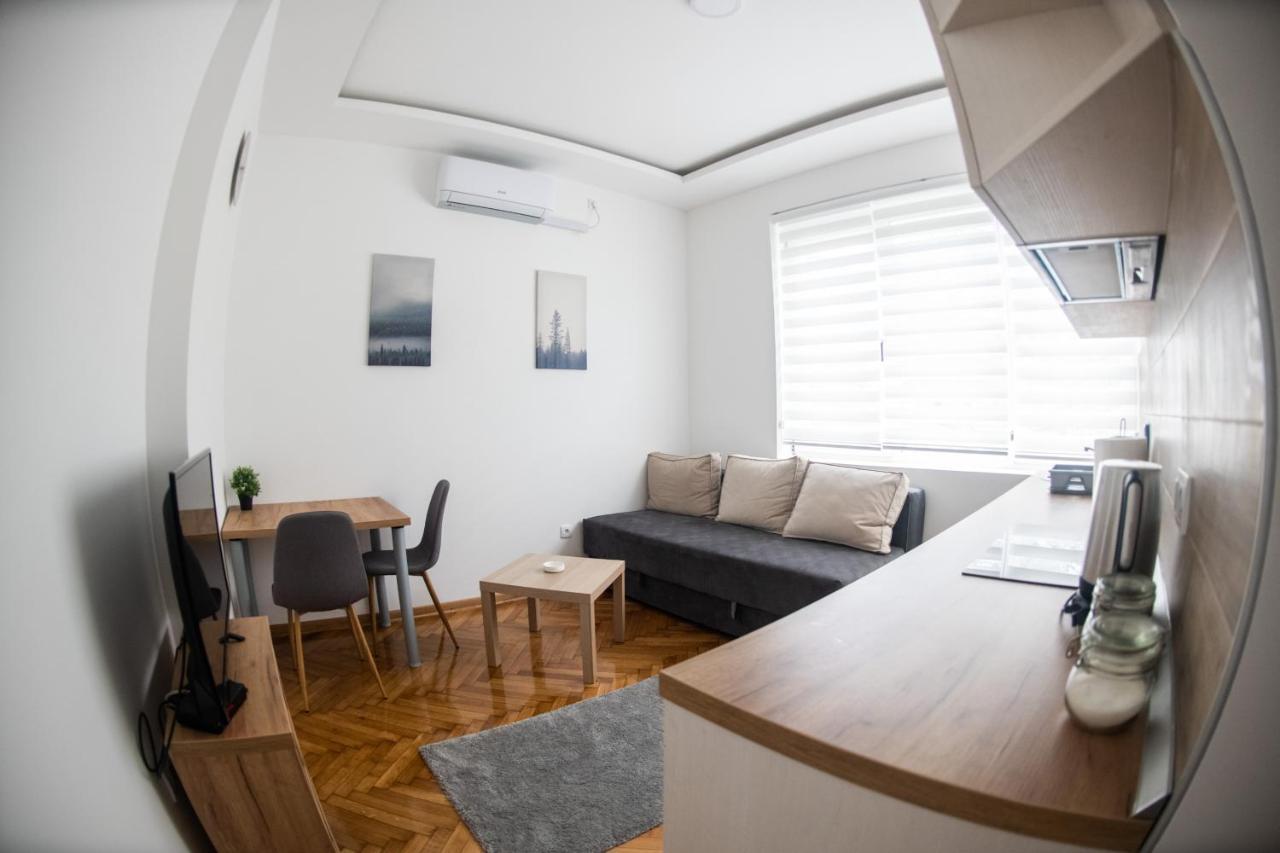 Apartman Tea 3 Belgrad Exterior foto